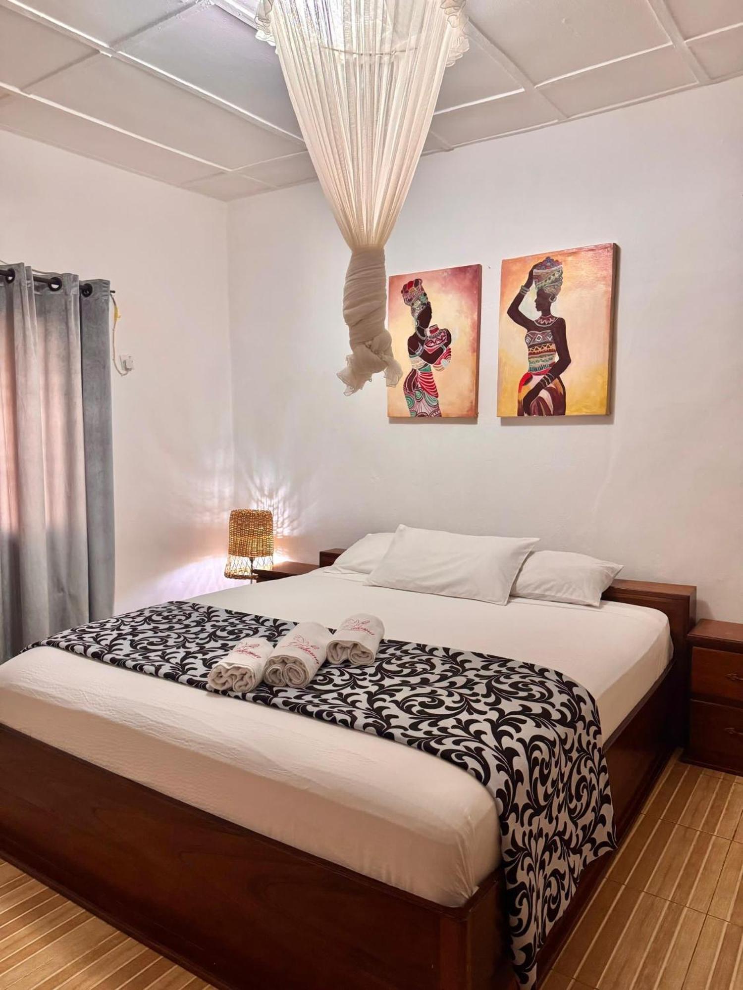 Paloma Guest House Kenema Esterno foto